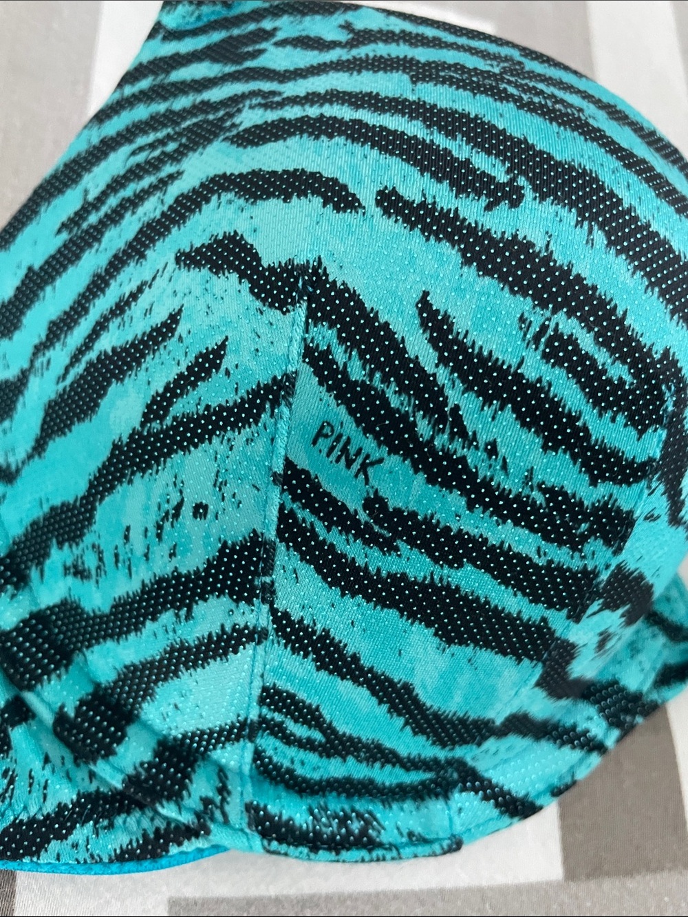 PINK Victoria's Secret Turquoise & Black Zebra Molded Push-up T-Shirt Bra - Picture 3 of 16